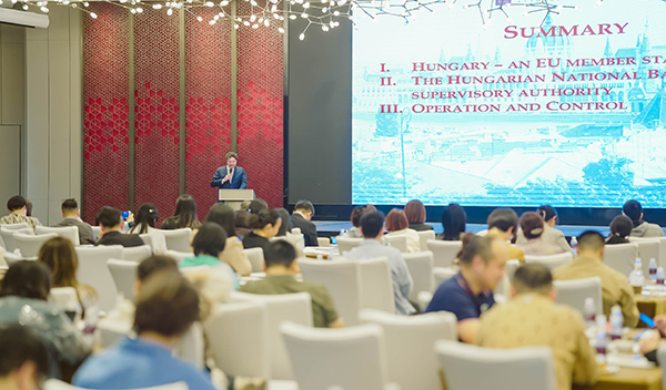 1745910949320896.jpg 11794764.jpg